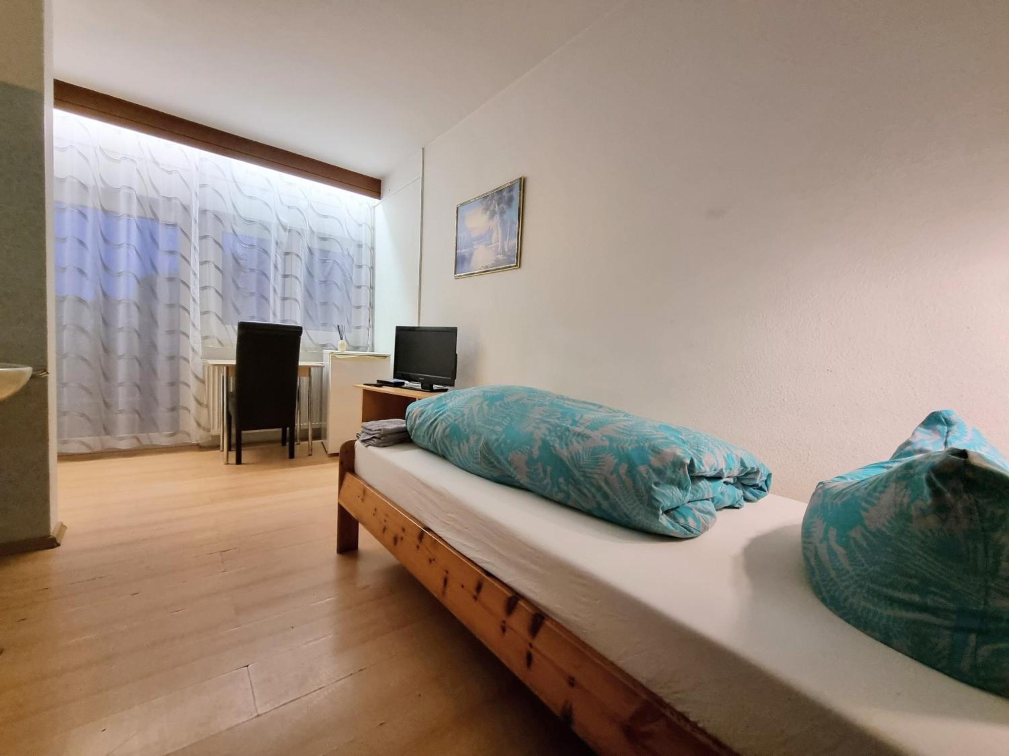 Monteurzimmer - Karlsbad Eksteriør bilde