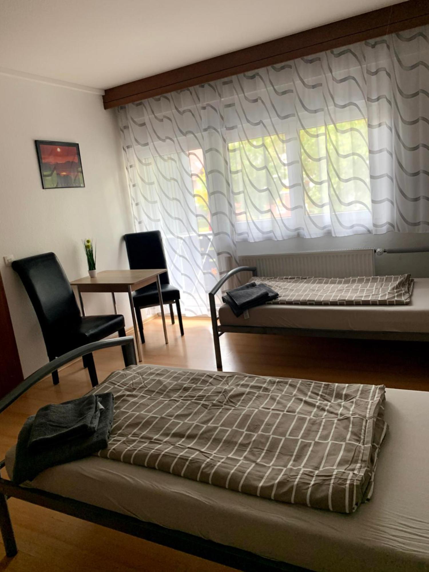 Monteurzimmer - Karlsbad Eksteriør bilde